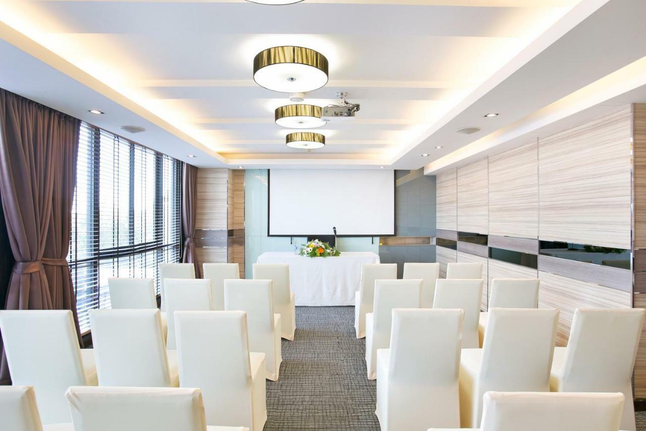 Mida Hotel Ngamwongwan - Sha Plus Nonthaburi Zewnętrze zdjęcie